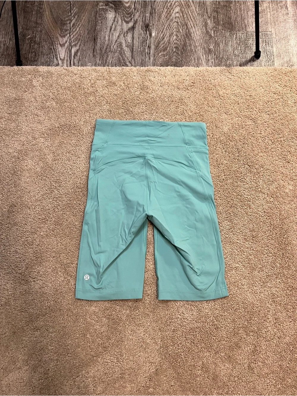 Women’s Lululemon On Pace High Rise 10” Shorts Size 6